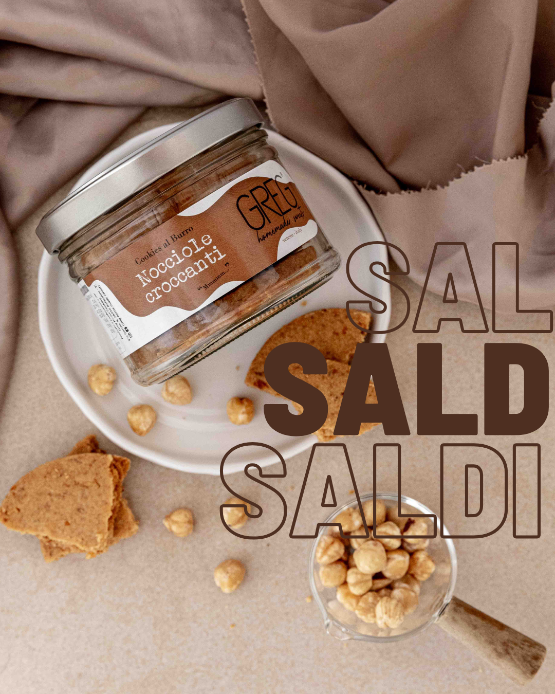 Butter Cookies with Crunchy Hazelnuts